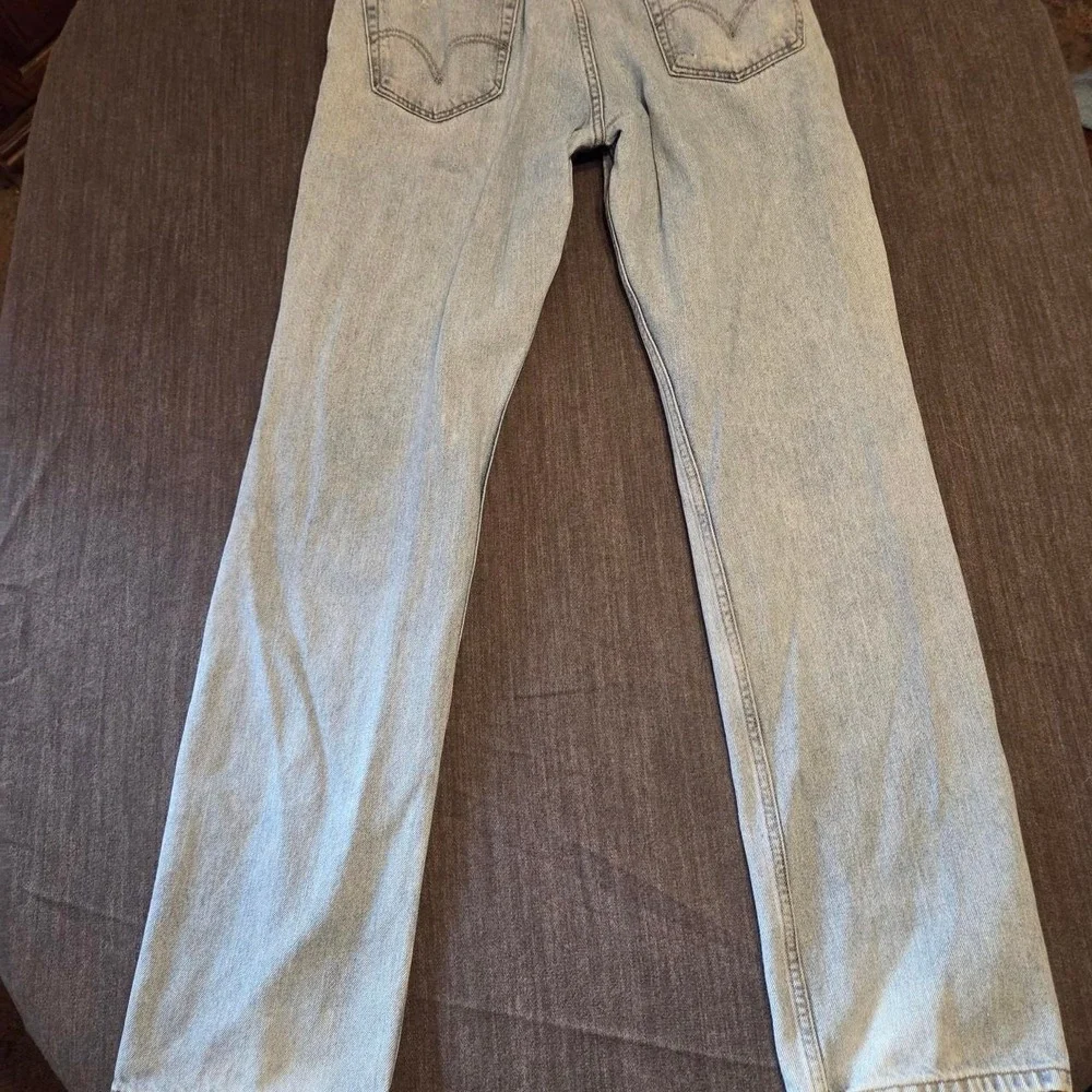 Levi's 505 Regular Fit Jeans Mens 36x36 Light Wash Blue Faded Broken In Denim